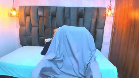 Snapshot of mia_ferrer18 chatting on June 18, 1:15 pm mia_ferrer18 online show from June 18, 1:15 pm