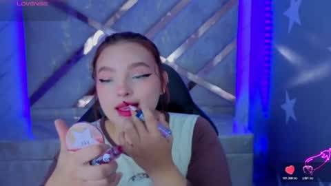 Mia online show from June 13, 1:20 pm