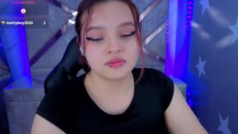 Mia online show from July 28, 6:20 pm