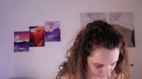 Mia  online show from May 28, 9:17 am