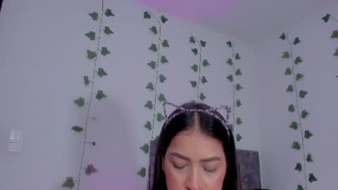 Snapshot of mia_garcia2 chatting on June 13, 11:02 pm MIA online show from June 13, 11:02 pm