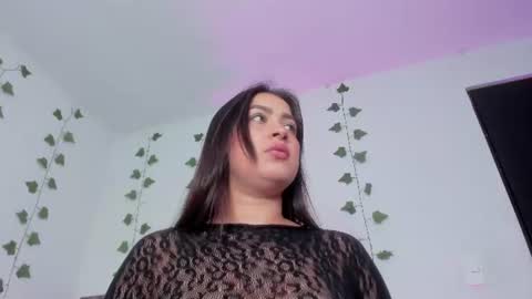 Snapshot of mia_garcia2 chatting on July 28, 11:04 pm MIA online show from July 28, 11:04 pm