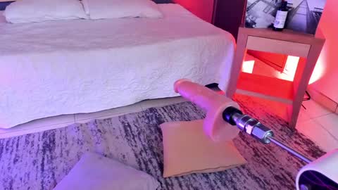 Snapshot of mia_jagger chatting on January 9, 11:13 pm Val online show from January 9, 11:13 pm