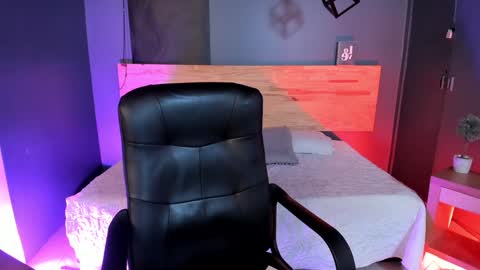 Snapshot of mia_jagger chatting on January 11, 11:13 pm Val online show from January 11, 11:13 pm