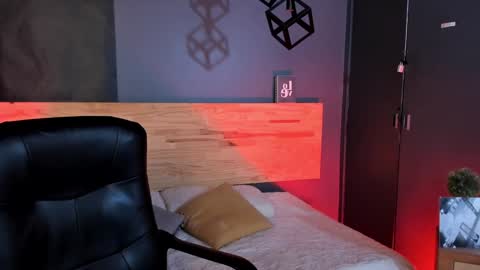 Snapshot of mia_jagger chatting on January 12, 8:03 pm Val online show from January 12, 8:03 pm