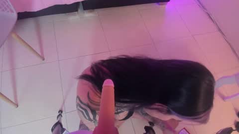 Snapshot of mia_jagger chatting on February 9, 7:16 am Val online show from February 9, 7:16 am