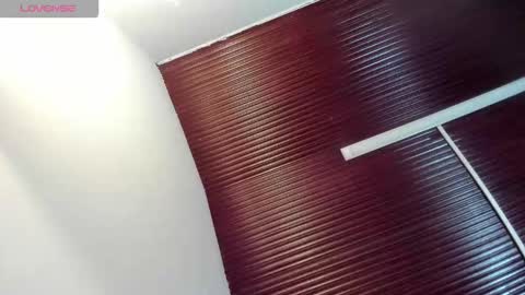 Snapshot of mia_jagger chatting on October 6, 11:51 am Val online show from October 6, 11:51 am