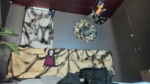 Snapshot of mia_jagger chatting on November 1, 11:45 am Val online show from November 1, 11:45 am