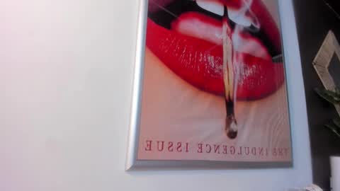 Snapshot of mia_jagger chatting on November 22, 11:09 am Val online show from November 22, 11:09 am