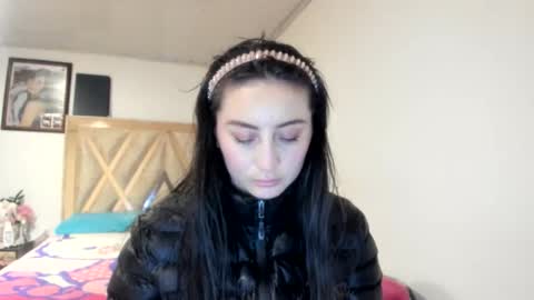 Snapshot of mia_kanee chatting on November 22, 1:15 am mia kaneee online show from November 22, 1:15 am