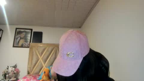 Snapshot of mia_kanee chatting on November 28, 11:07 pm mia kaneee online show from November 28, 11:07 pm