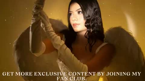 Snapshot of mia_kisses2 chatting on July 28, 2:51 am Mia online show from July 28, 2:51 am