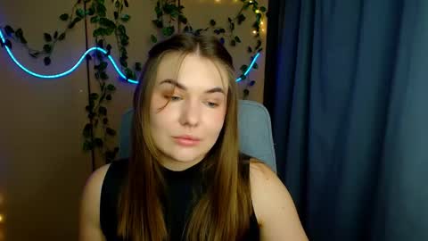 mia_lemm online show from February 25, 8:02 am