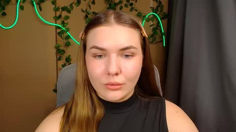 Snapshot of mia_lemm chatting on May 13, 6:44 am mia_lemm online show from May 13, 6:44 am