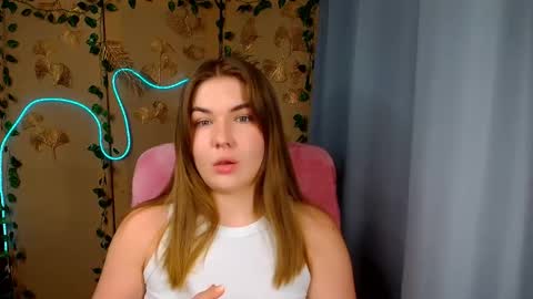 Snapshot of mia_lemm chatting on May 25, 6:52 am mia_lemm online show from May 25, 6:52 am