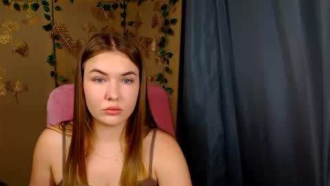 Snapshot of mia_lemm chatting on June 12, 6:56 am mia_lemm online show from June 12, 6:56 am