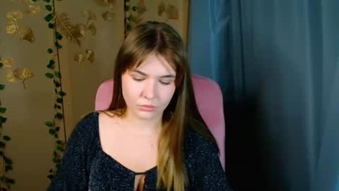 Snapshot of mia_lemm chatting on July 14, 7:13 am mia_lemm online show from July 14, 7:13 am