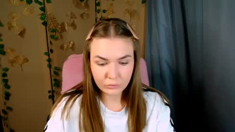 Snapshot of mia_lemm chatting on July 23, 7:06 am mia_lemm online show from July 23, 7:06 am