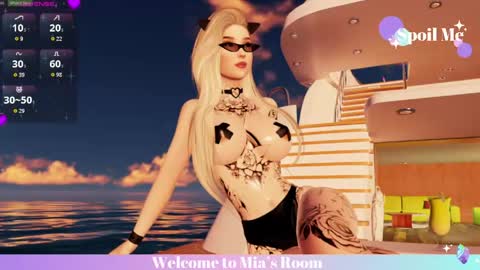 Mia online show from May 19, 1:56 am