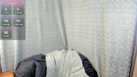 mia_lores online show from February 28, 9:10 am