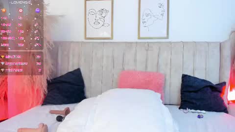 Mia online show from July 28, 7:39 pm