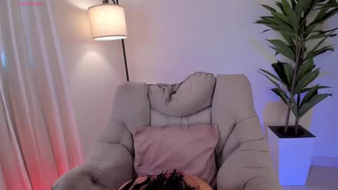 Snapshot of mia_love__ chatting on September 26, 12:42 pm MIA LOVE online show from September 26, 12:42 pm