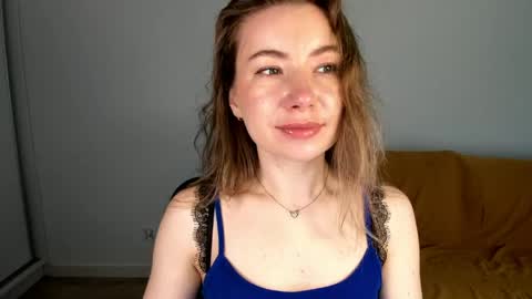 Snapshot of mia_luxx92 chatting on May 24, 6:29 am Mia online show from May 24, 6:29 am