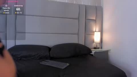    online show from December 14, 7:07 pm