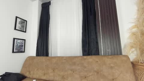 MiaMiller online show from February 2, 7:34 pm