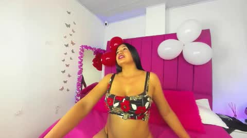 MiaMiller online show from February 15, 7:21 pm