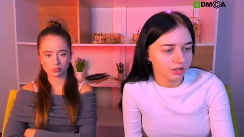 Snapshot of mia_moah chatting on October 19, 9:21 am mia_moah online show from October 19, 9:21 am