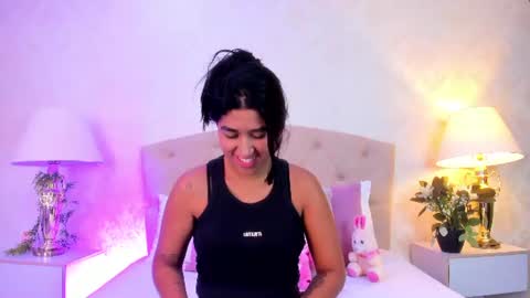 Snapshot of mia_montess chatting on June 18, 12:31 pm mia montess online show from June 18, 12:31 pm