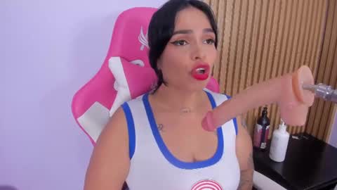 Snapshot of mia_novoa_2 chatting on July 30, 11:15 pm mia novoa online show from July 30, 11:15 pm
