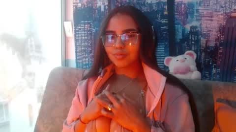 Mia  online show from July 17, 4:34 pm