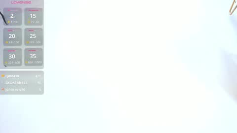 Snapshot of mia_pineda chatting on December 25, 12:58 pm Mariana online show from December 25, 12:58 pm