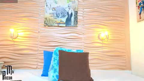 Snapshot of mia_pineda chatting on September 27, 5:23 am Mariana online show from September 27, 5:23 am