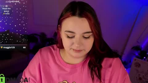 Mia online show from May 1, 2:05 am