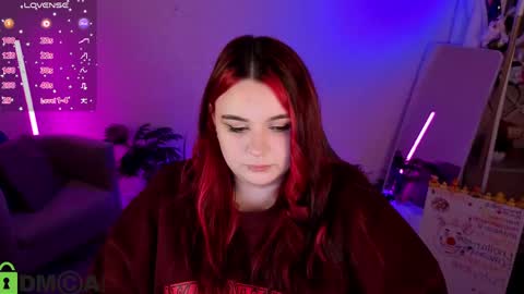 Mia online show from May 14, 1:23 am