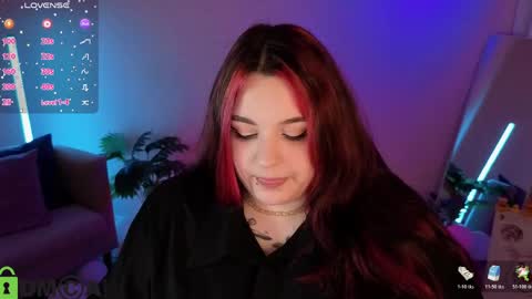 Mia online show from May 26, 1:12 am