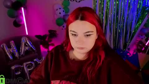 Mia online show from June 25, 5:12 am