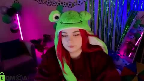 Mia online show from June 27, 1:10 am