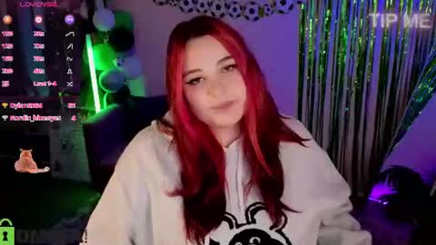 Mia online show from July 17, 1:23 am