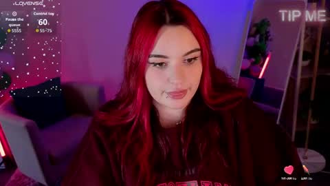 Mia online show from July 28, 1:23 am