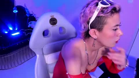 Snapshot of mia_rousse_1 chatting on June 12, 3:49 am mia_rousse_1 online show from June 12, 3:49 am