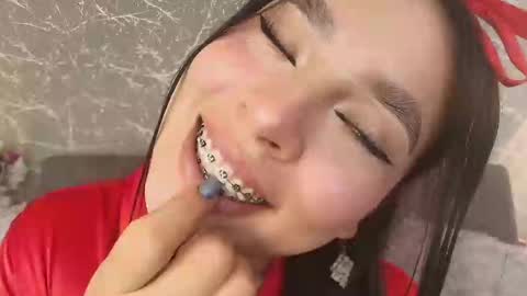 Mia Roux online show from February 27, 6:53 pm