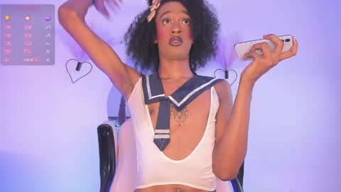 mia_royal online show from May 28, 5:43 pm