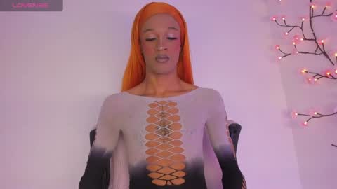 mia_royal online show from June 15, 5:59 pm