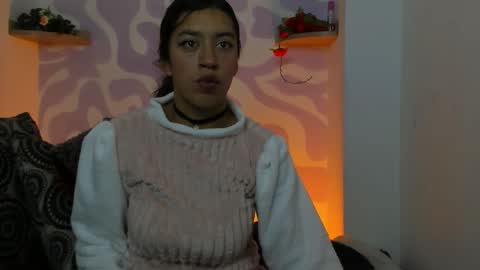 Mia . online show from February 3, 12:32 pm