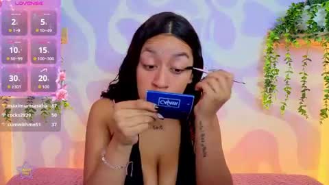 Snapshot of mia_scarlet7 chatting on June 20, 1:58 pm Mia . online show from June 20, 1:58 pm
