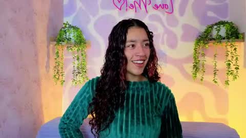Snapshot of mia_scarlet7 chatting on July 13, 2:20 pm Mia . online show from July 13, 2:20 pm